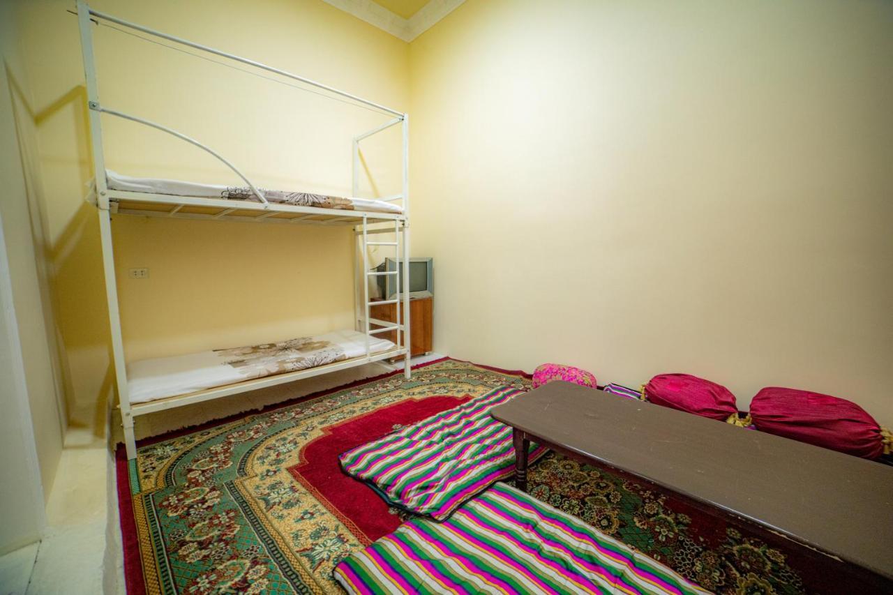 Hostel Nabi Bobo サマルカンド エクステリア 写真