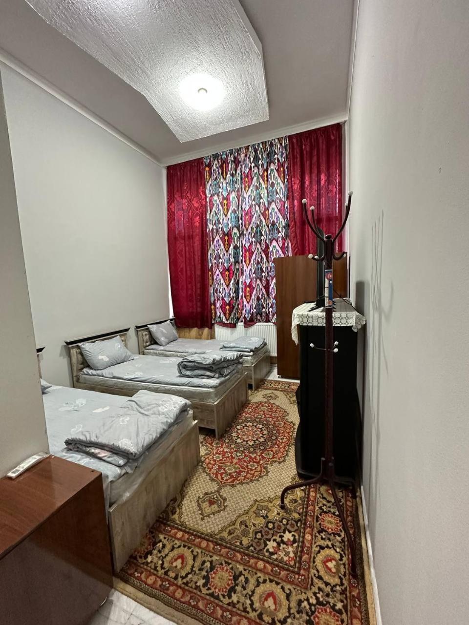 Hostel Nabi Bobo サマルカンド エクステリア 写真